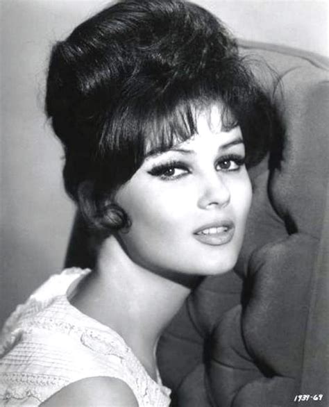 Long gray hair grey hair over 50 great hairstyles long hair styles hairstyles over 50 beauty womens hairstyles natural hair styles hair styles. cine de los 50 a los 70: Pamela Tiffin