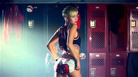 Miley Cyrus Sexy Scenes Youtube