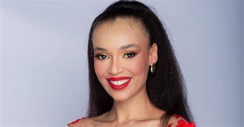 The emergence of qiniso van damme as the bachelorette south africa did not surprise many, considering the massive support she has received since the competition began. Qiniso Van Damme is M-Net's First Bachelorette - SAPeople ...