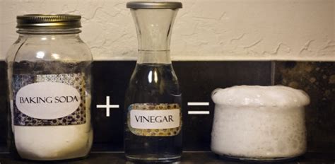 The baking soda and vinegar reaction can be used to produce sodium acetate, by boiling off or evaporating all the liquid water. What happens when vinegar is added to baking soda ...