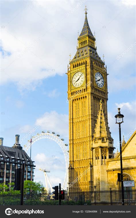 Big Ben And London Eye In Great Britain Capital — Stock Photo © Spvvk