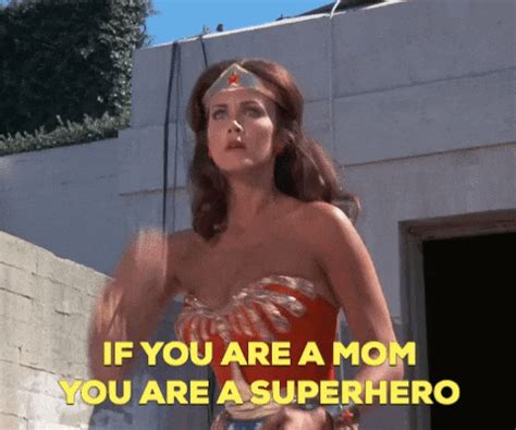 Mommy Birthday Gifs Get The Best Gif On Giphy