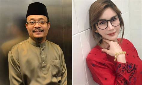 Terbaru, nur sajat berkongsi di laman instagramnya, dia. Ustaz Kazim mahu Nur Sajat dikenakan tindakan tegas ...