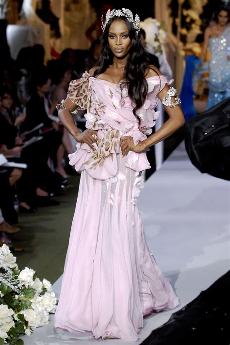 Naomi Campbells Iconic Runway Moments Through The Years Gallery