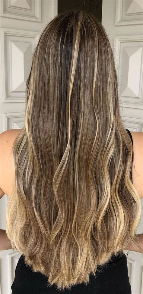 Cute Summer Hair Color Ideas 2021 Shadow Roots Bright Blonde Highlights
