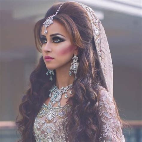 If you have great long hair, it is surely great long drawn though of styling them. 50 Unforgettable Wedding Hairstyles for Long Hair Hair Motive