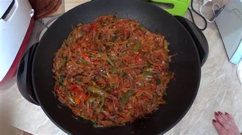 Тушеная капуста для диеты 5 КАПУСТА ТУШЕНАЯ С МЯСОМ, перцем и стручковой фасолью (рецепт хорош для КАПУСТА ТУШЕНАЯ С МЯСОМ, перцем и стручковой фасолью (рецепт хорош для Тушеная капуста для диеты 5