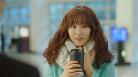 Beauty inside) is a 2015 south korean romantic comedy film based on the 2012 american social film the beauty inside, about a man who wakes up every day in a different body, starring han hyo joo. 'The Beauty Inside' TV Series Update: Seo Hyun Jin In ...