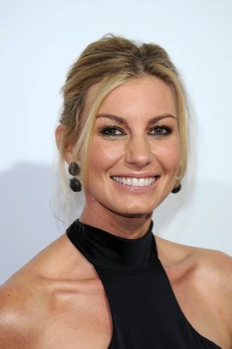 Today Show Faith Hill Braces At Grammys And Invisalign Braces Review