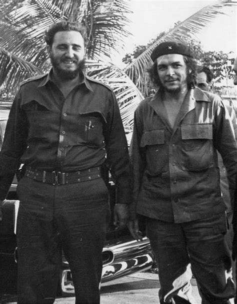 Cuba's fidel castro and argentine marxist che guevara shared a close friendship rooted in their shared radical ideals as they fought cuba's authoritarian government in the 1950s. Osvaldo Salas/UPI Photo - Fidel Castro and "Che" Guevara ...