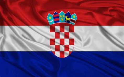 Quite often, the history and culture of that country can be seen in the flag. Pin von Vanessa ludwig auf Wallpapper | Kroatien flagge ...