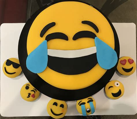 Emoji Cake And Emoji Cupcakes Emoji Cake Cookie Recipes Decorating