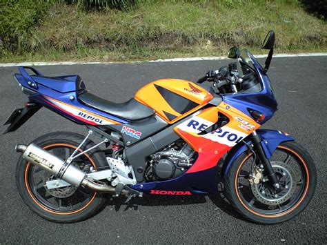 Honda cbr 125 r motosiklet fiyatları, i̇kinci el ve sıfır motor i̇lanları. Honda CBR 125 R