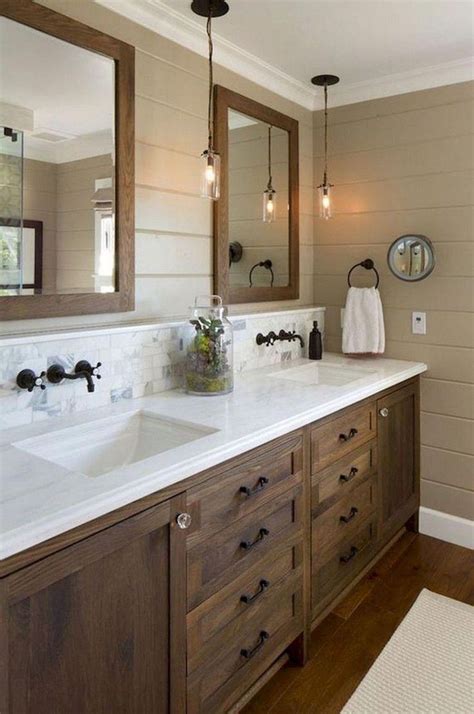 After her fiance and she decided to live in an older house so we came up with some small farmhouse bathroom ideas. 30+ Incredible Farmhouse Master Bathroom Remodel Ideas # ...
