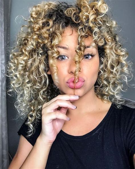 a simple guide to the curly girl method curly girl method curly hair trends curly hair styles