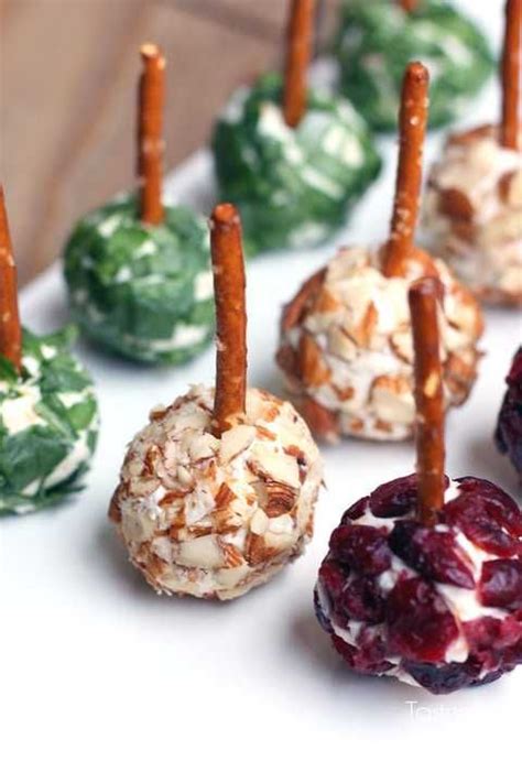 Your Christmas Party Guests Will Devour These Holiday Appetizers