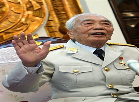 General Vo Nguyen Giap Soldier Who Led Vietnamese Forces Against