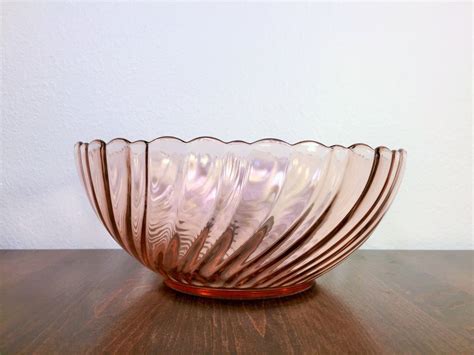 Pink Swirl Glass Serving Bowl Rosaline Arcoroc