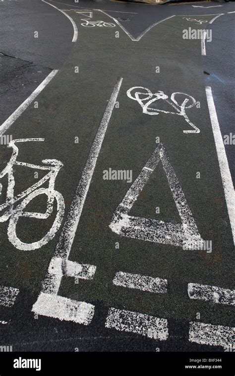 Cycle Lane Road Marking High Resolution Stock Photography And Images