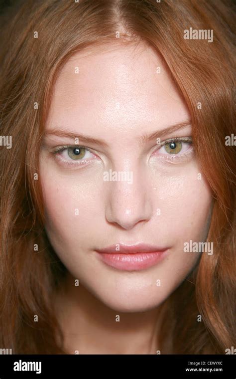 Dkny Backstage New York Ready To Wear Spring Summer Close Up Face Redhead Female Wearing