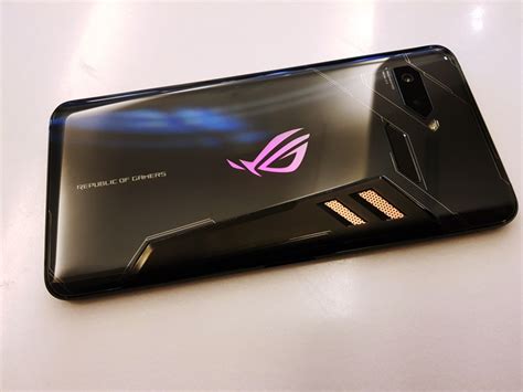 Asus rog phone 3 is newly introduced smartphone in july 2020 with the price of 2,529 myr in malaysia. ASUS ROG Phone con 4 GB e 6 GB di RAM avvistato al TENAA ...