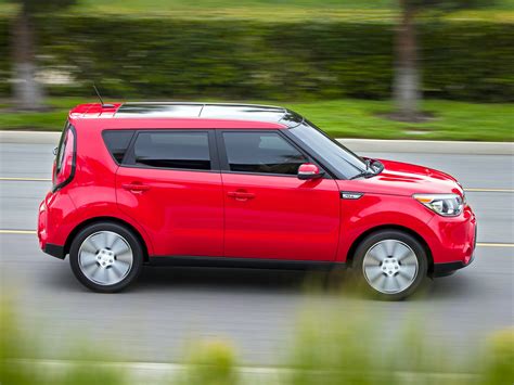 Additional fees may also apply depending on the state of purchase. 2015 Kia Soul - Price, Photos, Reviews & Features