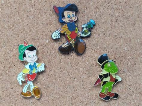Vintage Disney Pinocchio Pins Pinocchio And Jiminy Cri Gem