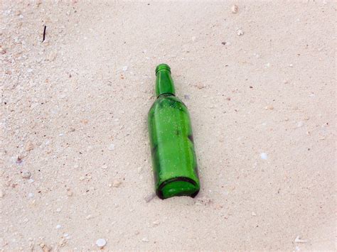 Empty Bottle Free Image Download