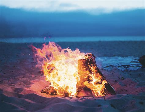 Bonfire By The Beach California Rmostbeautiful