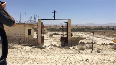 كنائس في قلب حقول للألغام بمحاذاة نهر الأردن ستعود الى حياتها قريبا Cnn Arabic