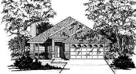 Traditional Style House Plan 3 Beds 2 Baths 1394 Sqft Plan 40 210