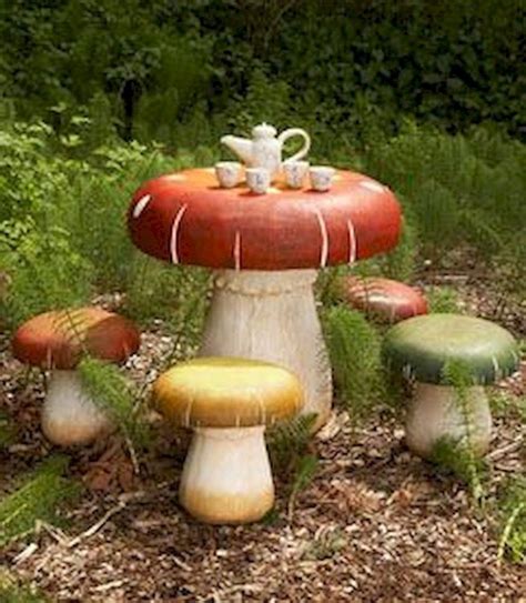 Garden Art Mushrooms Design Ideas For Summer 54 I 2020 Med Billeder