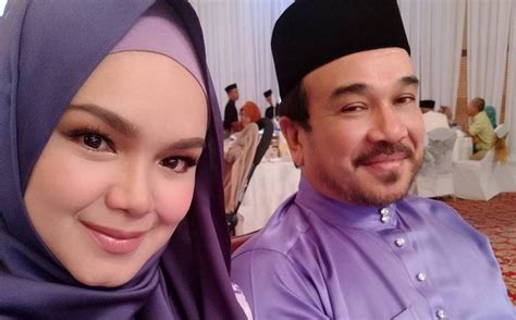 A life that feels good on the inside.not one that just looks good on the outside. Siti Nurhaliza Umumkan Jenis Kelamin Anaknya di Hari Ulang ...