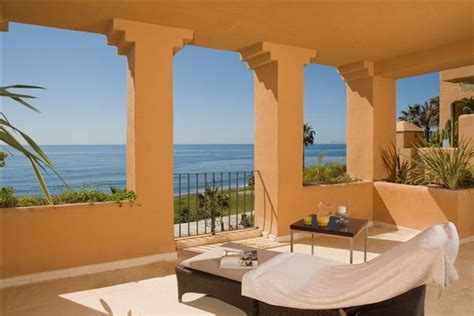 Estamos a su disposición con un gran número de servicios disponibles para sus vacaciones en nuestras villas. Pin en Our dream houses - Nuestras casas de ensueño