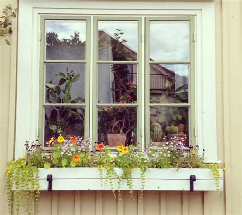 Today we're going to show you just how easy it is to install our window boxes. How To Build A Bay Window Support - WoodWorking Projects ...