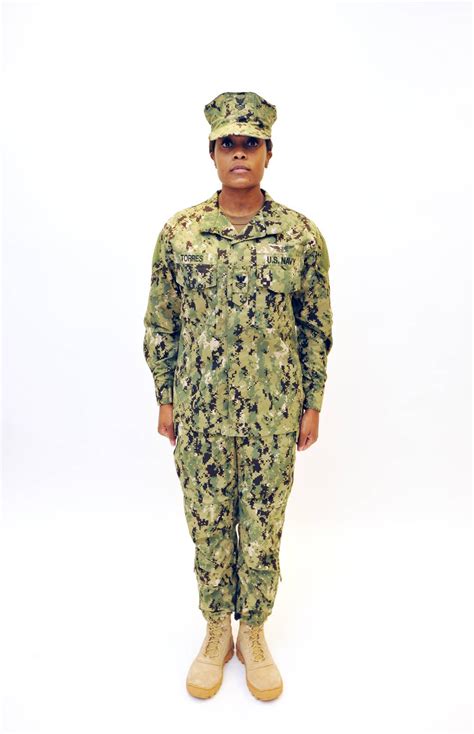 The Navys Woodland Cammies The Roll Out Plan And How To Wear Them Right