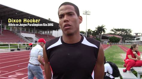 El éxito Del Atleta Paralímpico Dixon Hooker Tiene Créditos De La Escuela Nacional Del Deporte