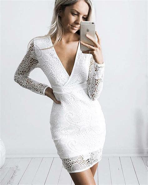 White V Neck Lace Tight Graduation Dress With Long Sleeves Hd3224
