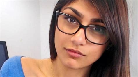 Mia Khalifa Está Dando Un Buen Uso A Su Fama Ahora Con Fines Altruista La Verdad Noticias