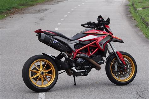 Ducati Hypermotard 821 Ducati Hypermotard Ducati Motorcycles Ducati