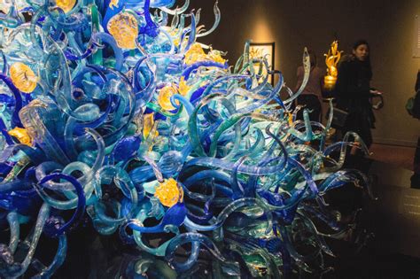 How To Visit The Chihuly Garden And Glass Museum In Seattle Tickets And Tips