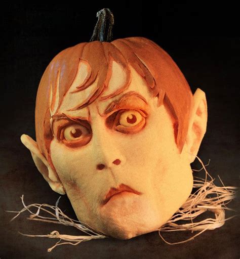 50 Times People Took Halloween Pumpkin Carving To A Whole New Level And