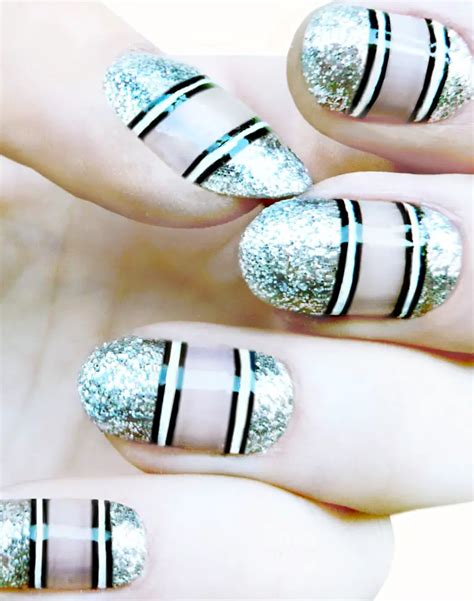 16 Sparkle Nail Art Ideas For Dramatic Nails Look