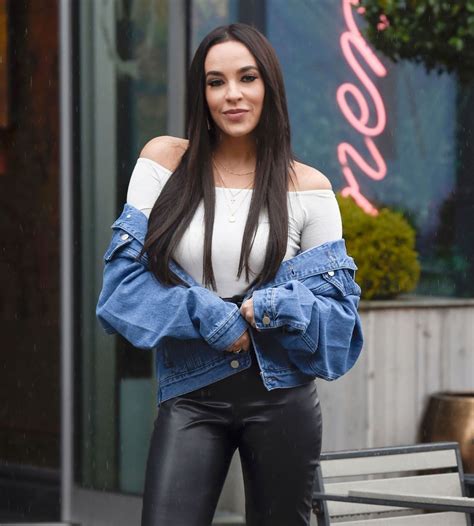 Stephanie Davis Out And About In Manchester 10252019 Hawtcelebs