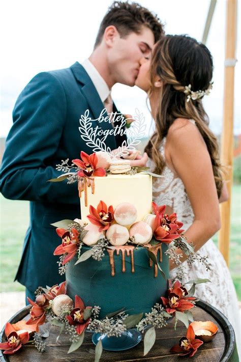 Hawk Ridge Winery Wedding In Watertown Ct Teal Wedding Cake Orange