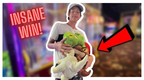 Insane Claw Machine Wins At Spare Time And Dave And Busters Youtube
