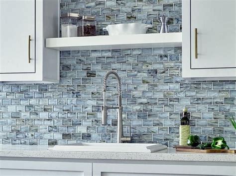 Montage Aurora Sky 2 X 3 Inch Brick Glass Mosaic Tile 12 X 12 Blue 6 Mm Th In 2020