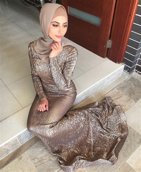 Image May Contain 1 Person Girl Hijab Muslim Girls Hot Dresses Tight