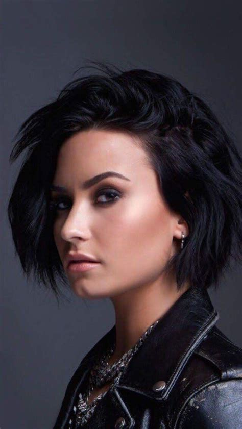 Pin By Enery13 On Singers Demi Lovato Short Hair Demi Lovato Haircut