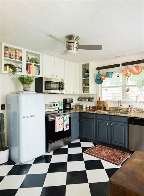 #kitchen idea of the day: In Florida, The Rustic Bungalow of Two Florists - Design ...